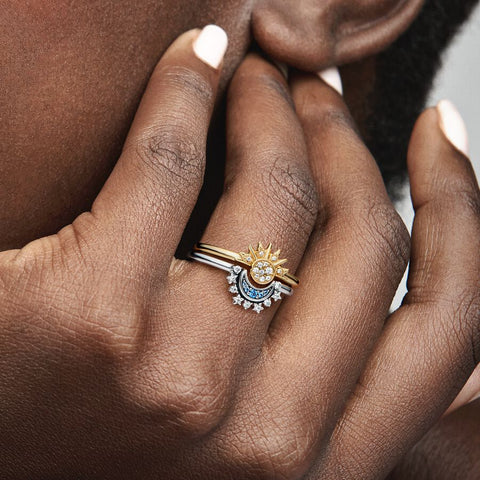 Pandora Celestial Sparkling Sun Ring