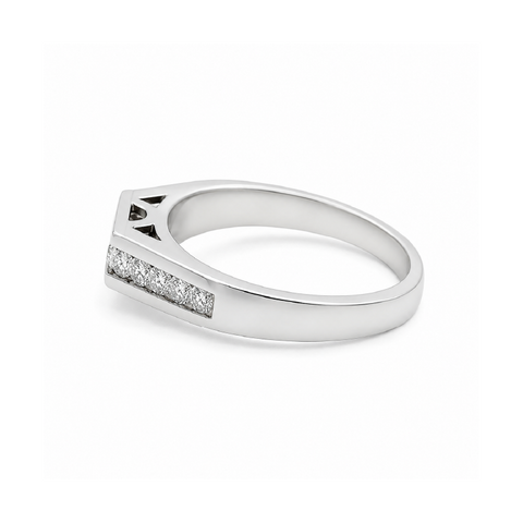 0.32CT Diamond 14K White Gold Destiny Band