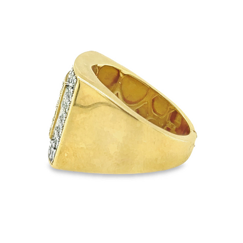 Stunning 2.00TDW Men's Diamond Ring in Lustrous 10K Yellow Gold