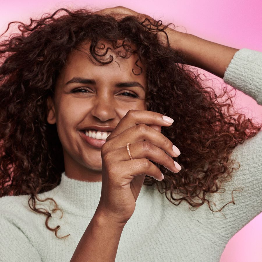 Pandora ME Pyramids Rose Ring