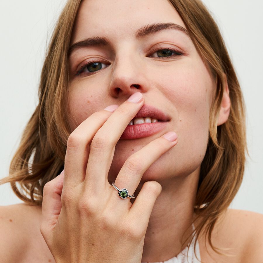 Pandora August Spring Green Eternity Circle Ring