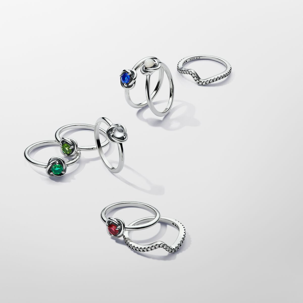 Pandora August Spring Green Eternity Circle Ring