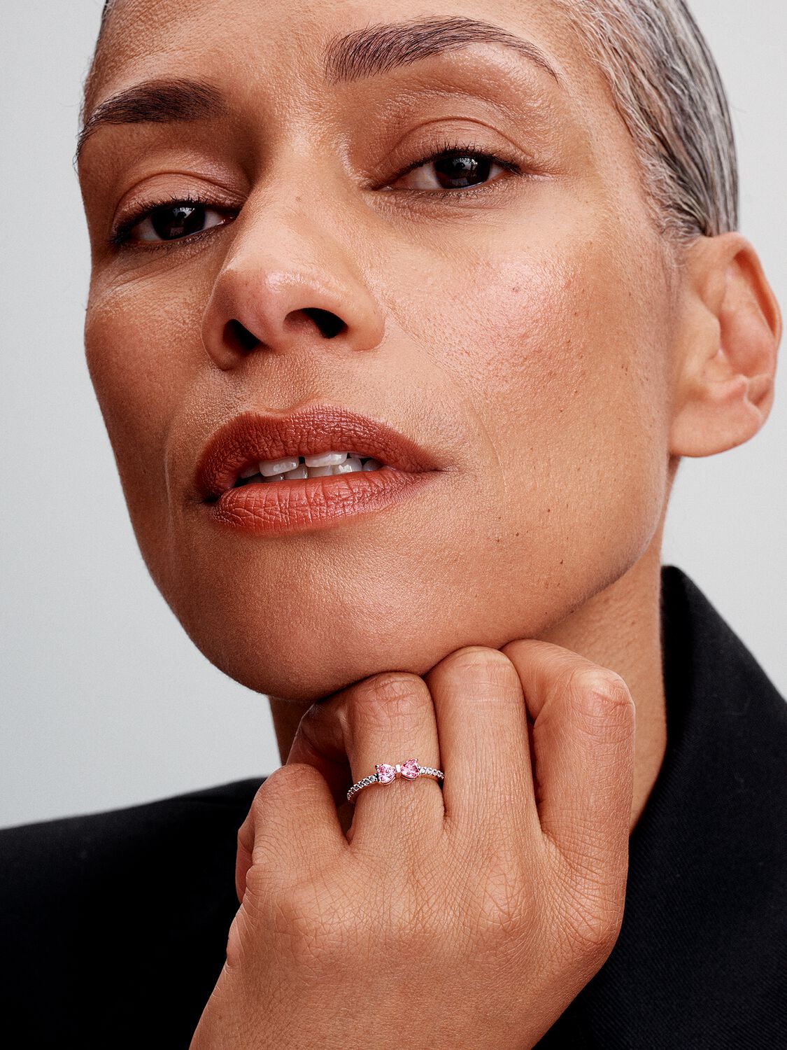 Pandora Sparkling Pink Bow Ring