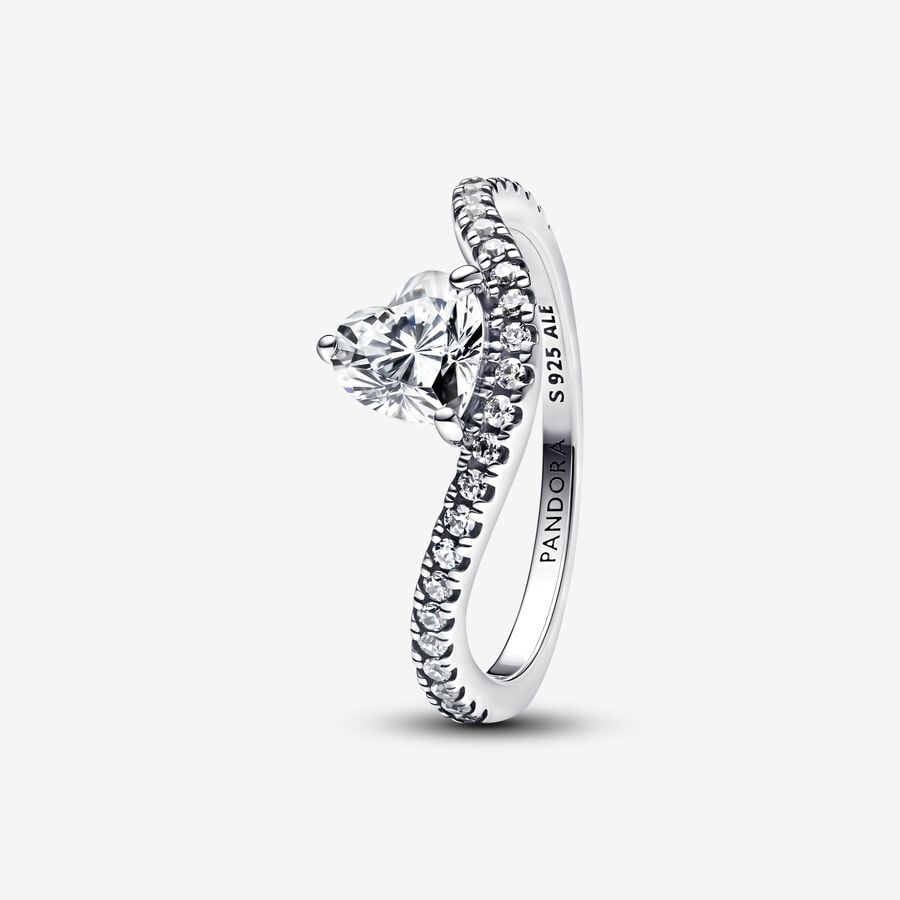 Pandora Wavy Pave Heart Ring