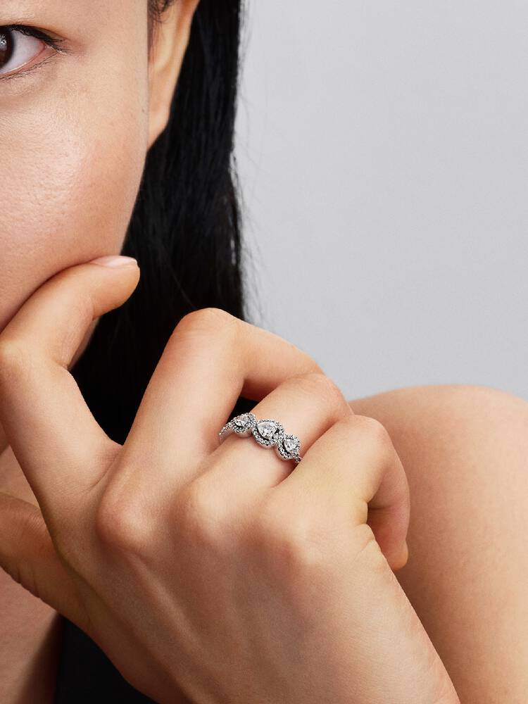 Pandora Halo Heart Trilogy Ring