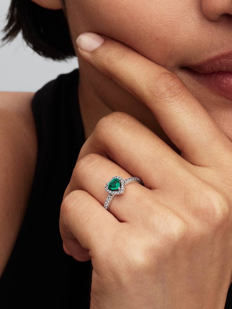 Pandora Elevated Royal Green Heart Ring