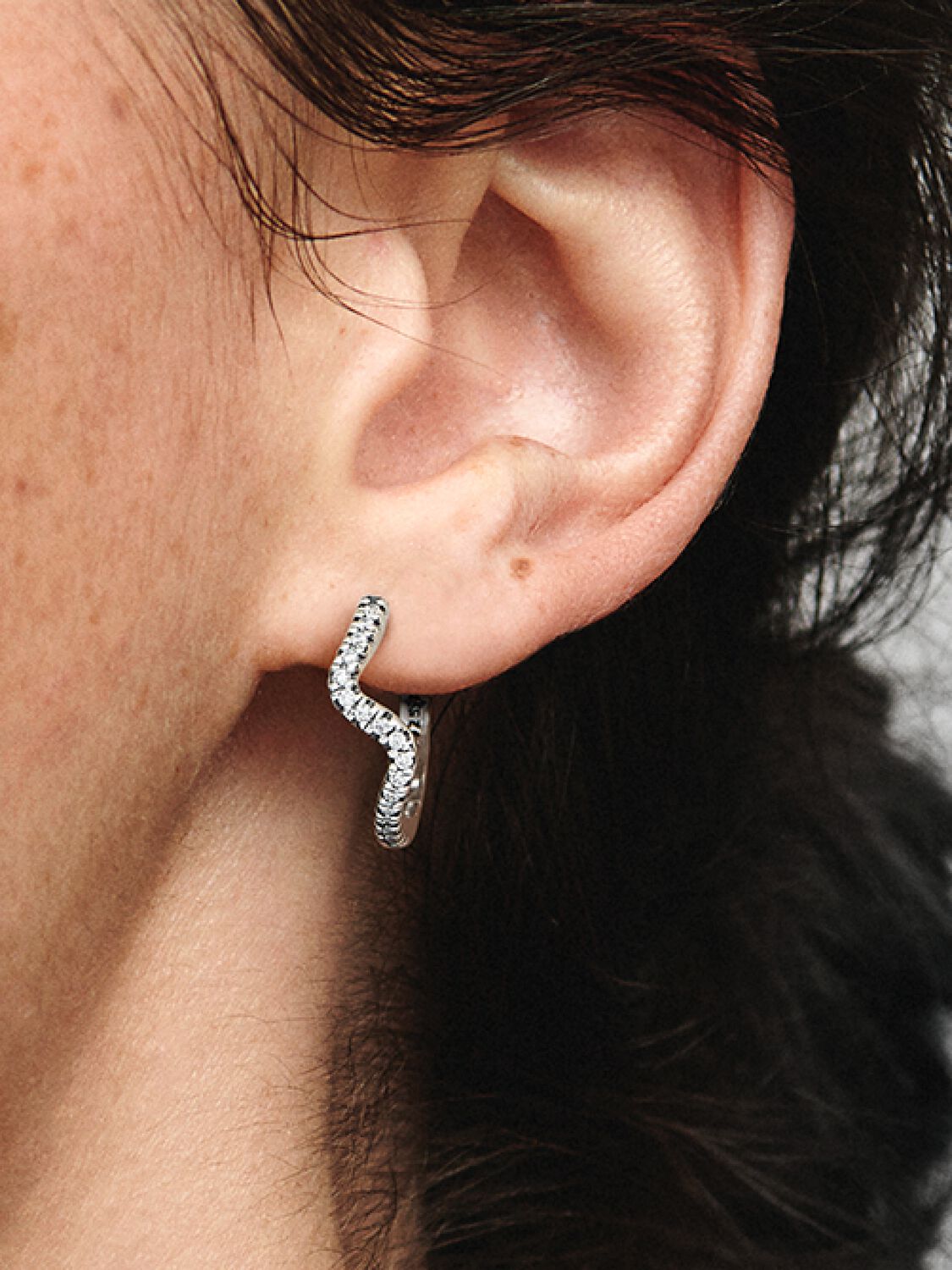 Pandora Sparkling Wave Hoop Earrings