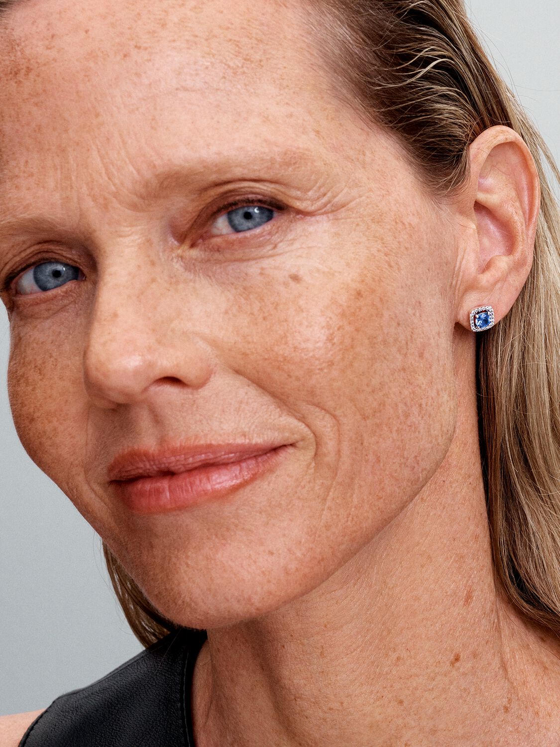 Pandora Sparkling Square Blue Halo Stud Earrings