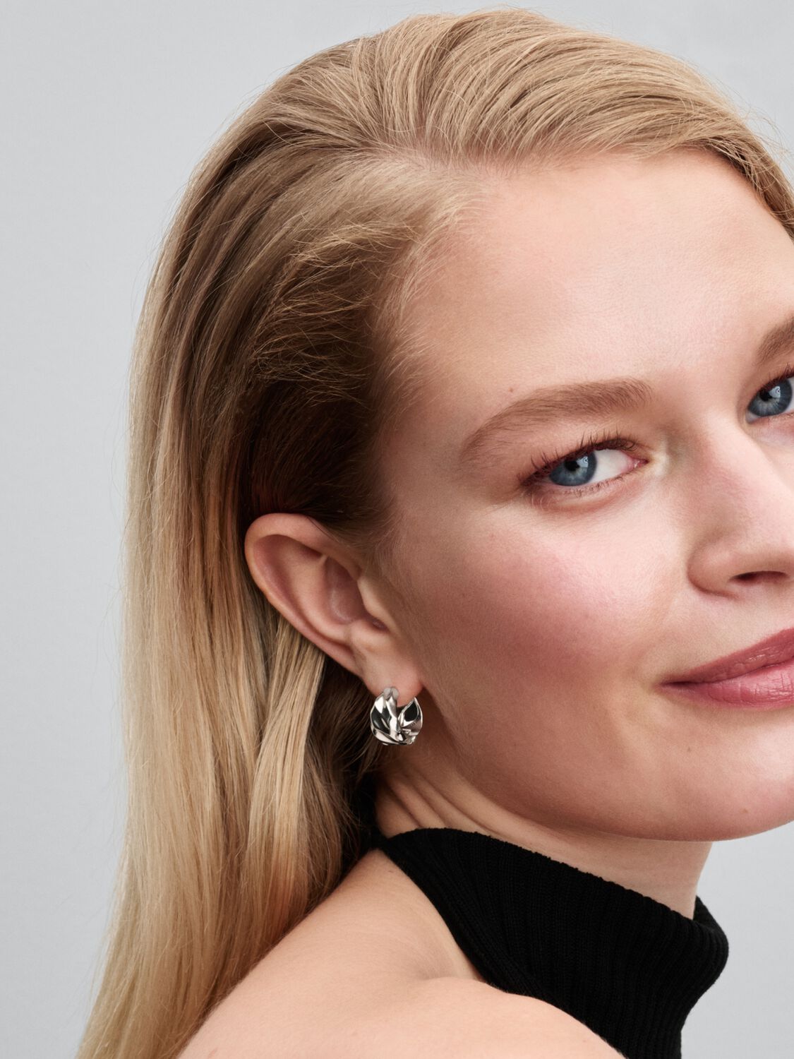 Pandora Rippled Small Hoop Earrings