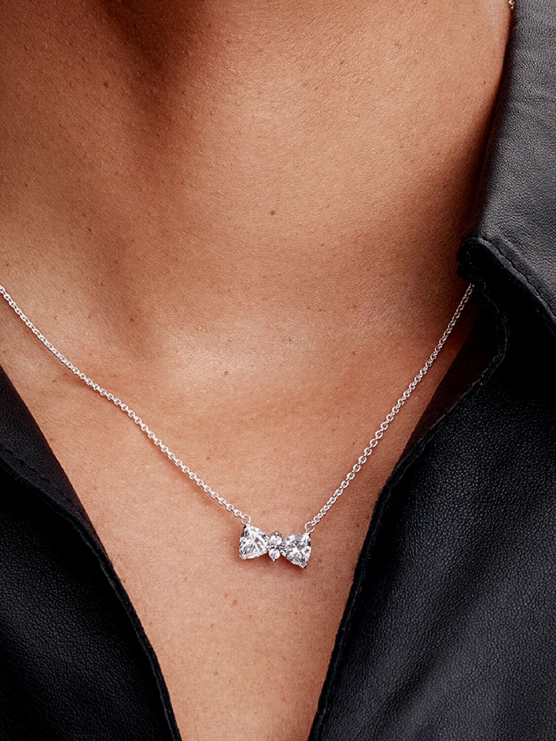 Pandora Sparkling Bow Necklace