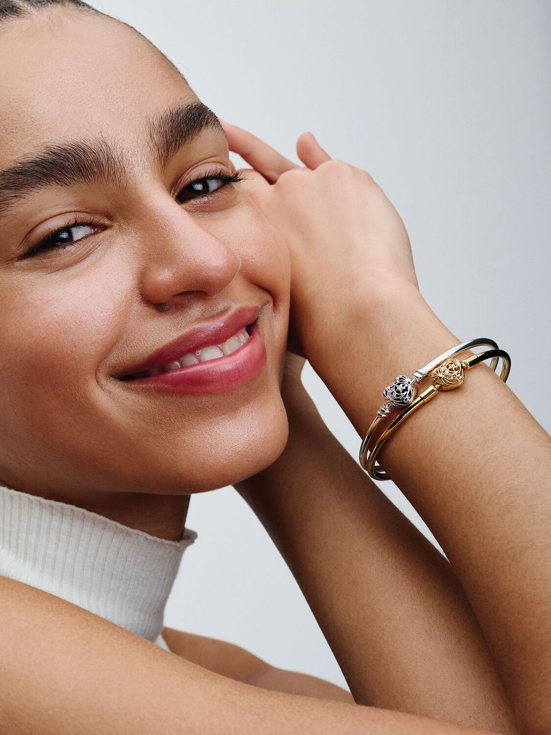 Pandora Celestial Heart Clasp Bangle