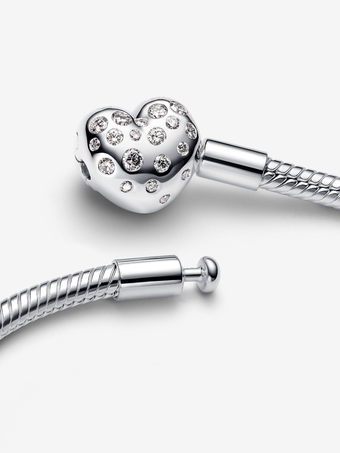 Pandora Lab-grown Diamond Heart Clasp Snake Chain Bracelet