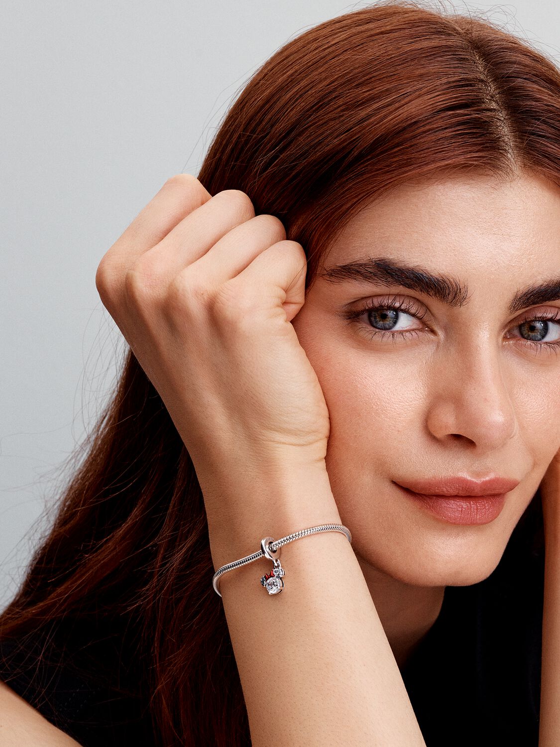 Pandora Disney Minnie Mouse Silhouette Dangle Charm