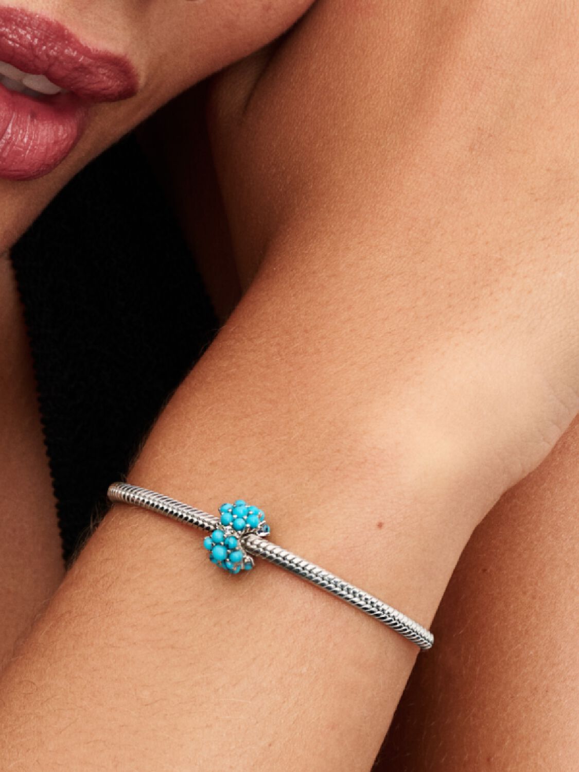 Pandora Turquoise-colored Ocean Charm