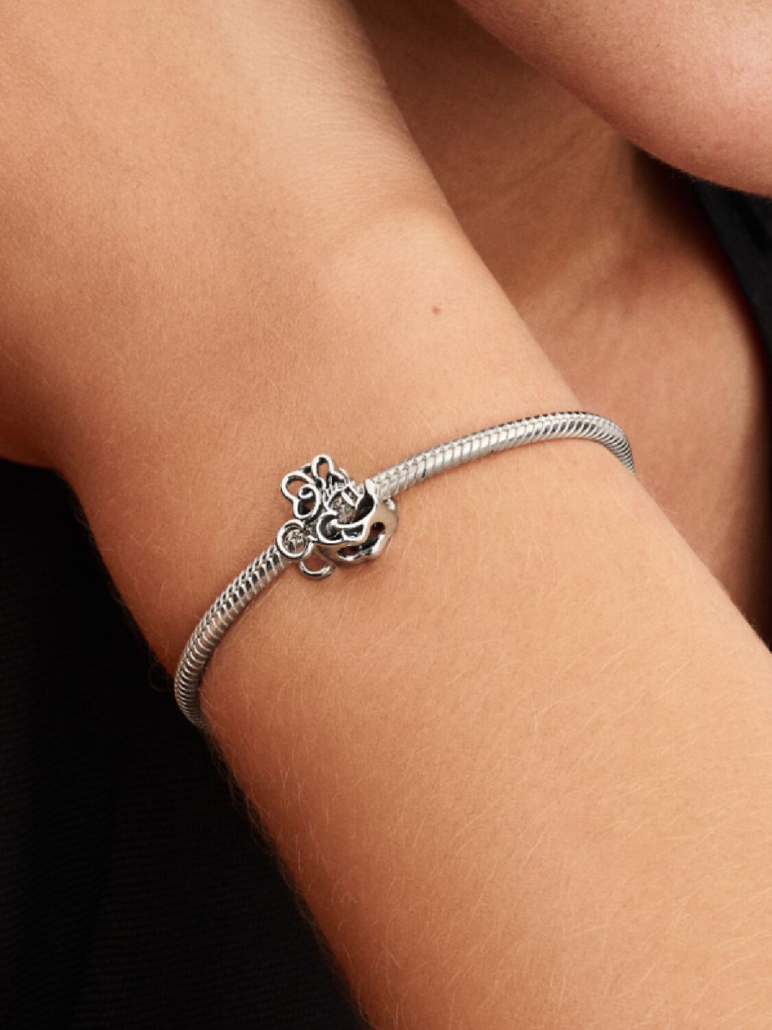 Pandora Disney Minnie Mouse Openwork Charm