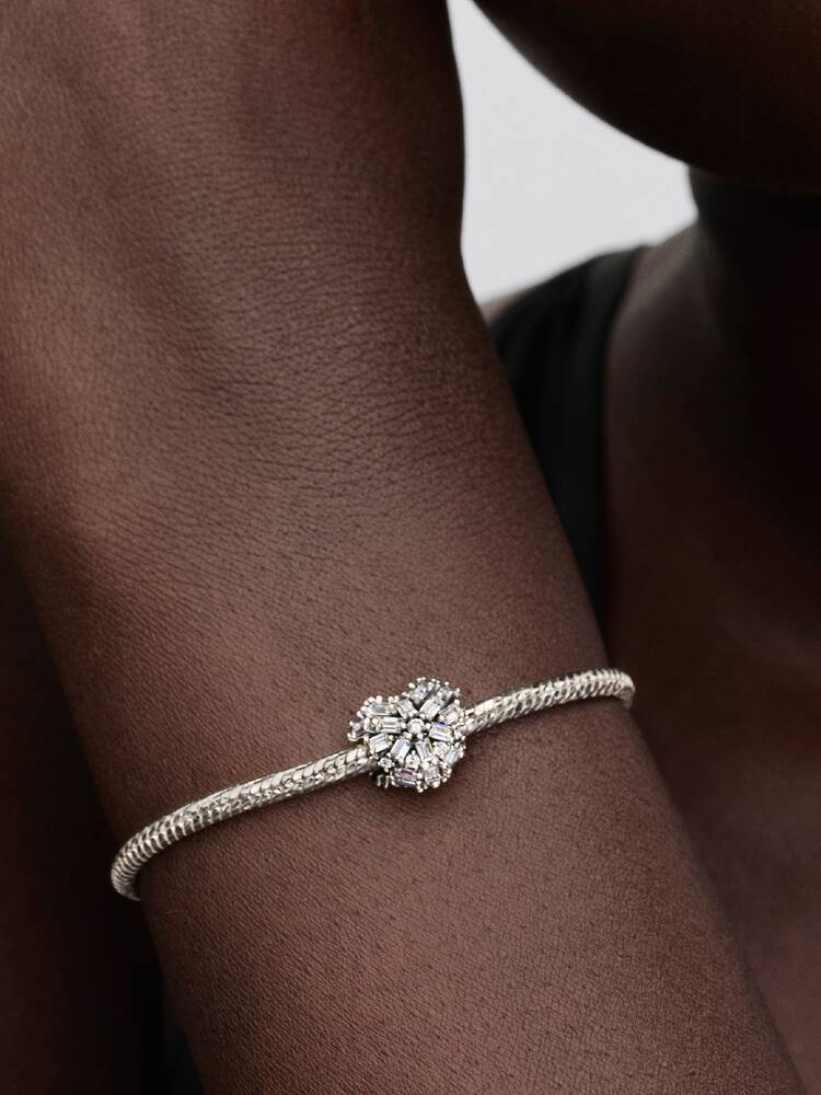 Pandora Sparkling Heart Charm 794240C01