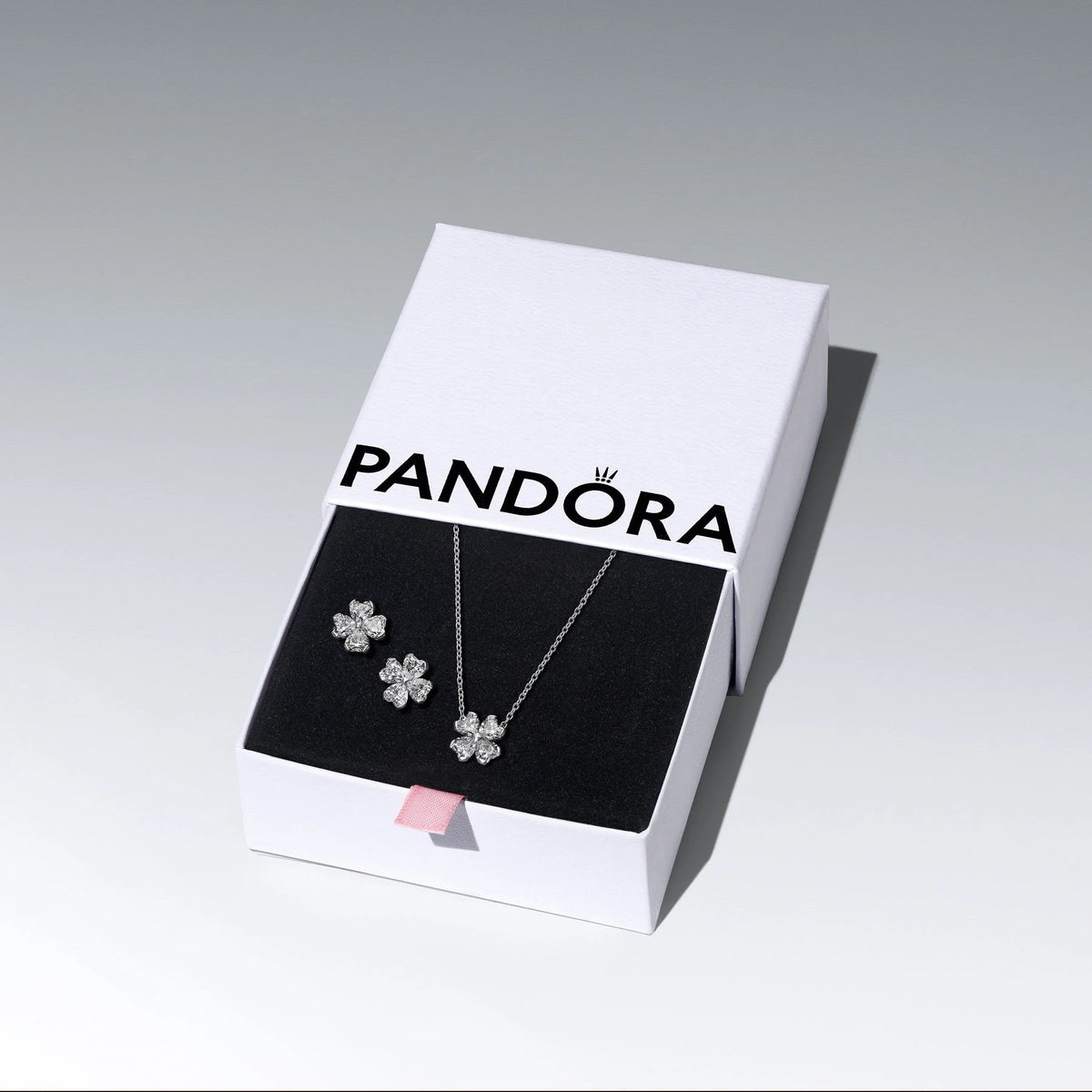 Pandora Timeless Lucky Clover Jewelry Gift Set