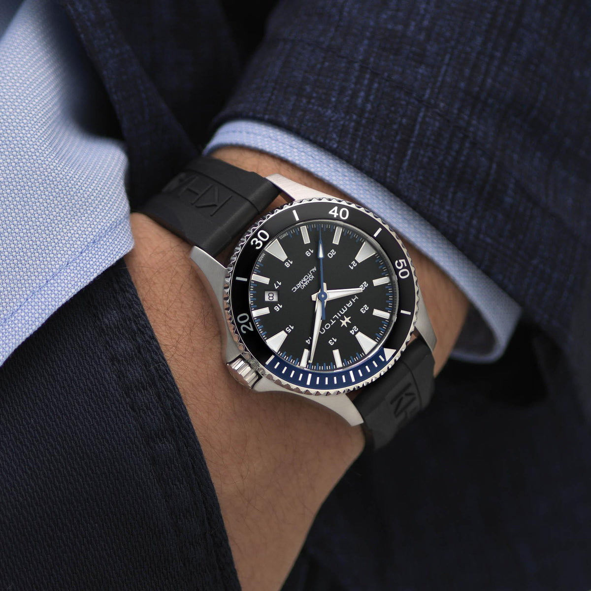 Hamilton Khaki Navy Scuba Automatic 40 mm Mens Watch H82315331