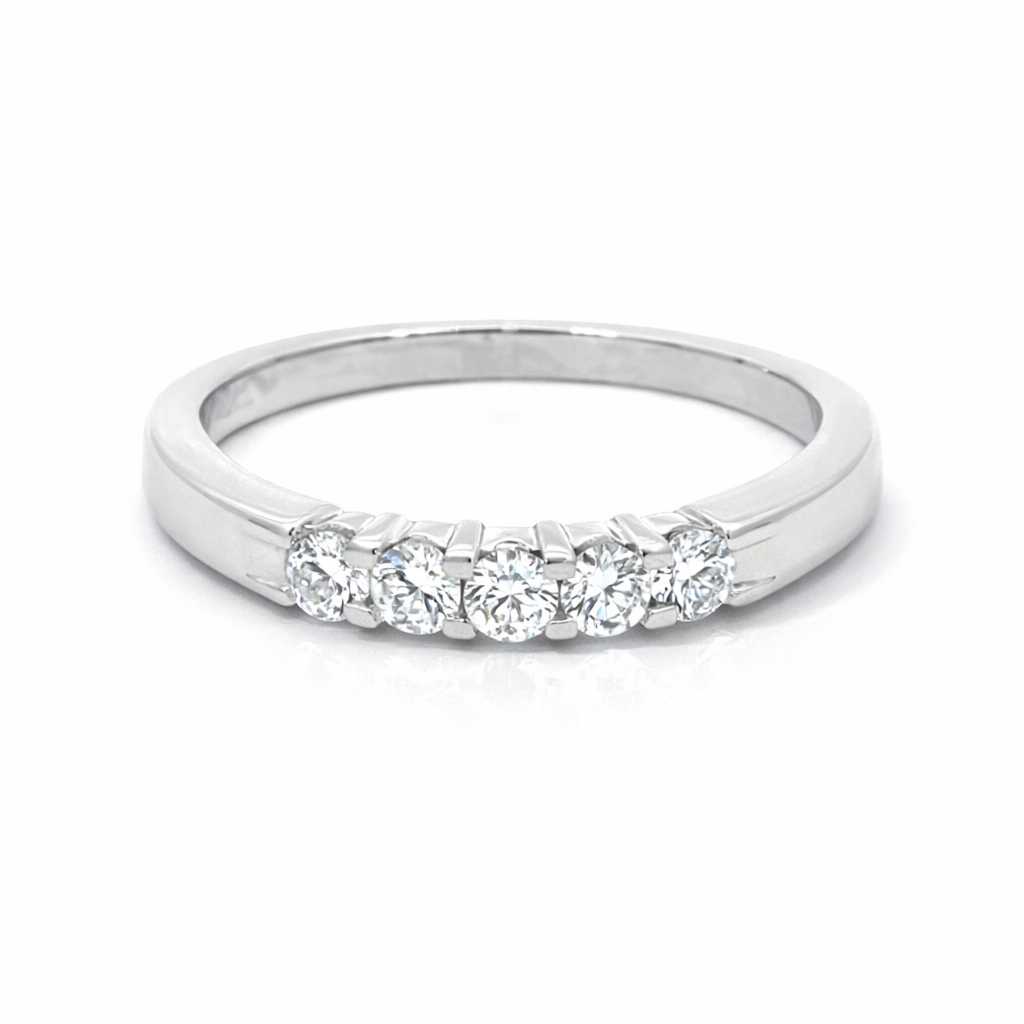 10K White Gold 0.25TDW Lab Grown Diamond 5 Stone Band