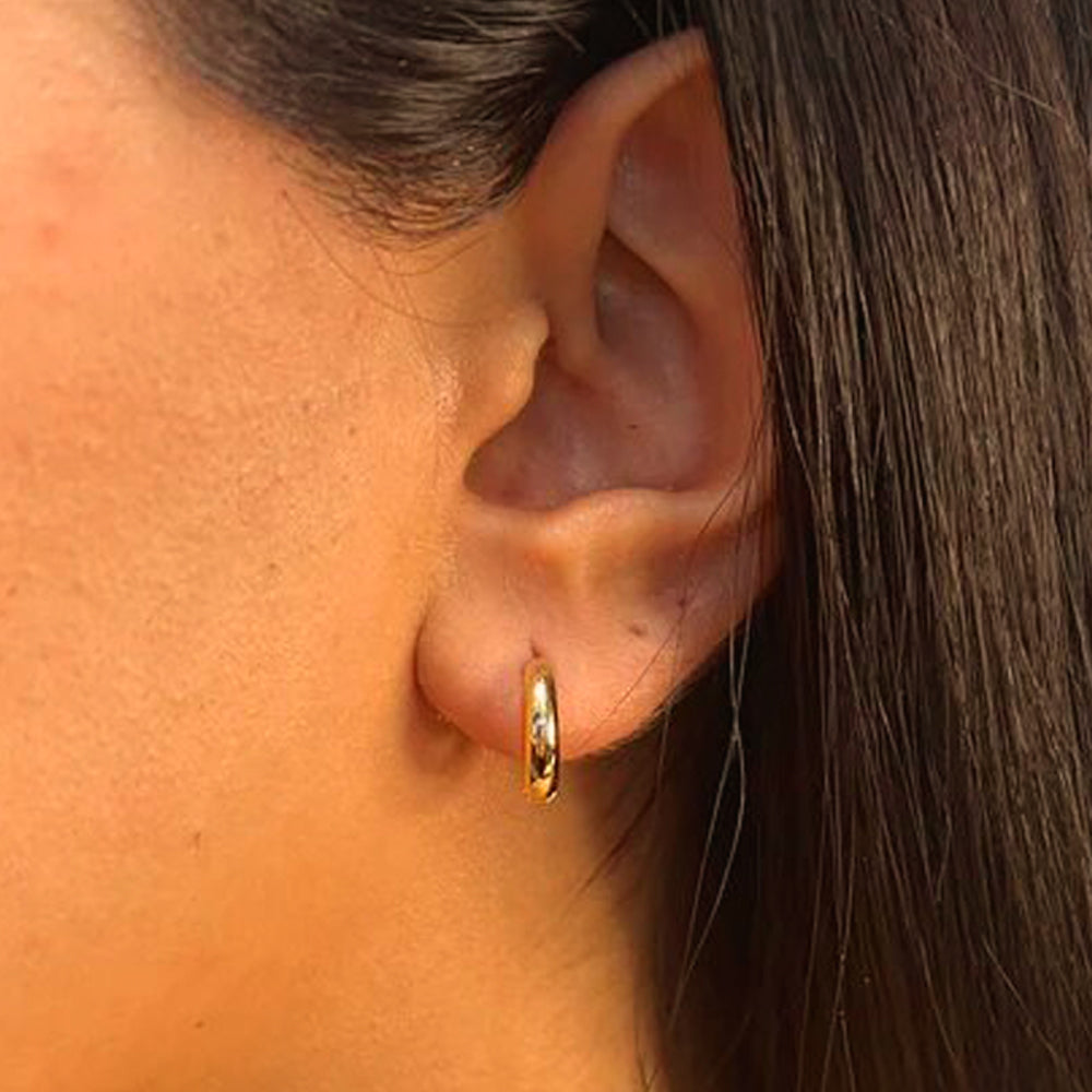 14k Yellow Gold Classic Domed Huggy Earrings