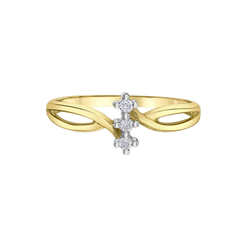 10K Yellow Gold 0.06TDW Diamond Ring