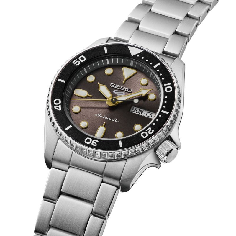 Seiko 5 Sports SKX Series Automatic Mem&#39;s Watch SRPL79K1
