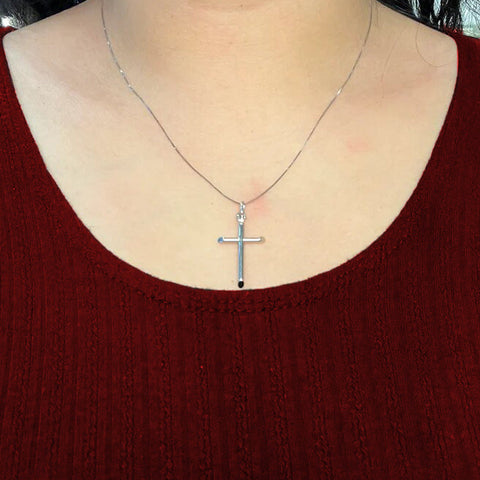 10, 14 Karat White Gold Small Religious Classic Italian Cross