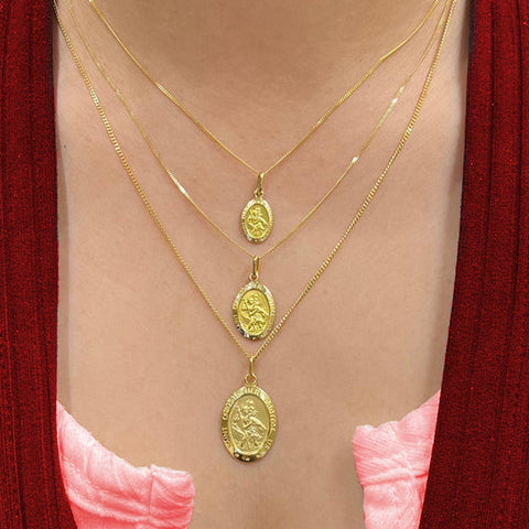 10, 14 Karat Yellow Gold Solid Saint Christopher Medallion