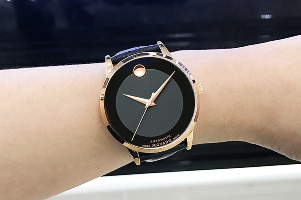 Movado Modern Classic Black Leather Automatic Men&#39;s Watch 0607124