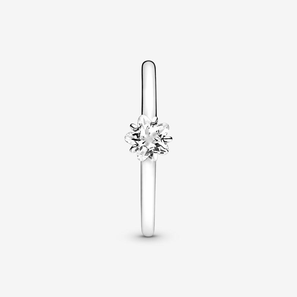 Pandora Celestial Sparkling Star Solitaire Ring