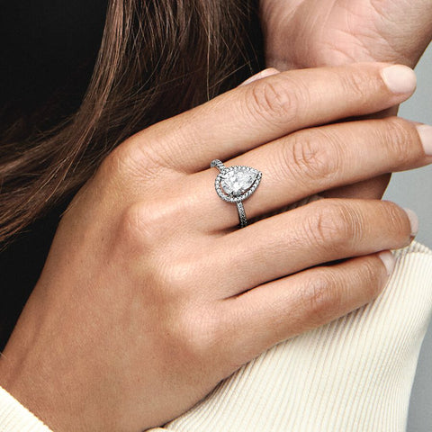 Pandora Sparkling Pear Halo Ring 193012C01