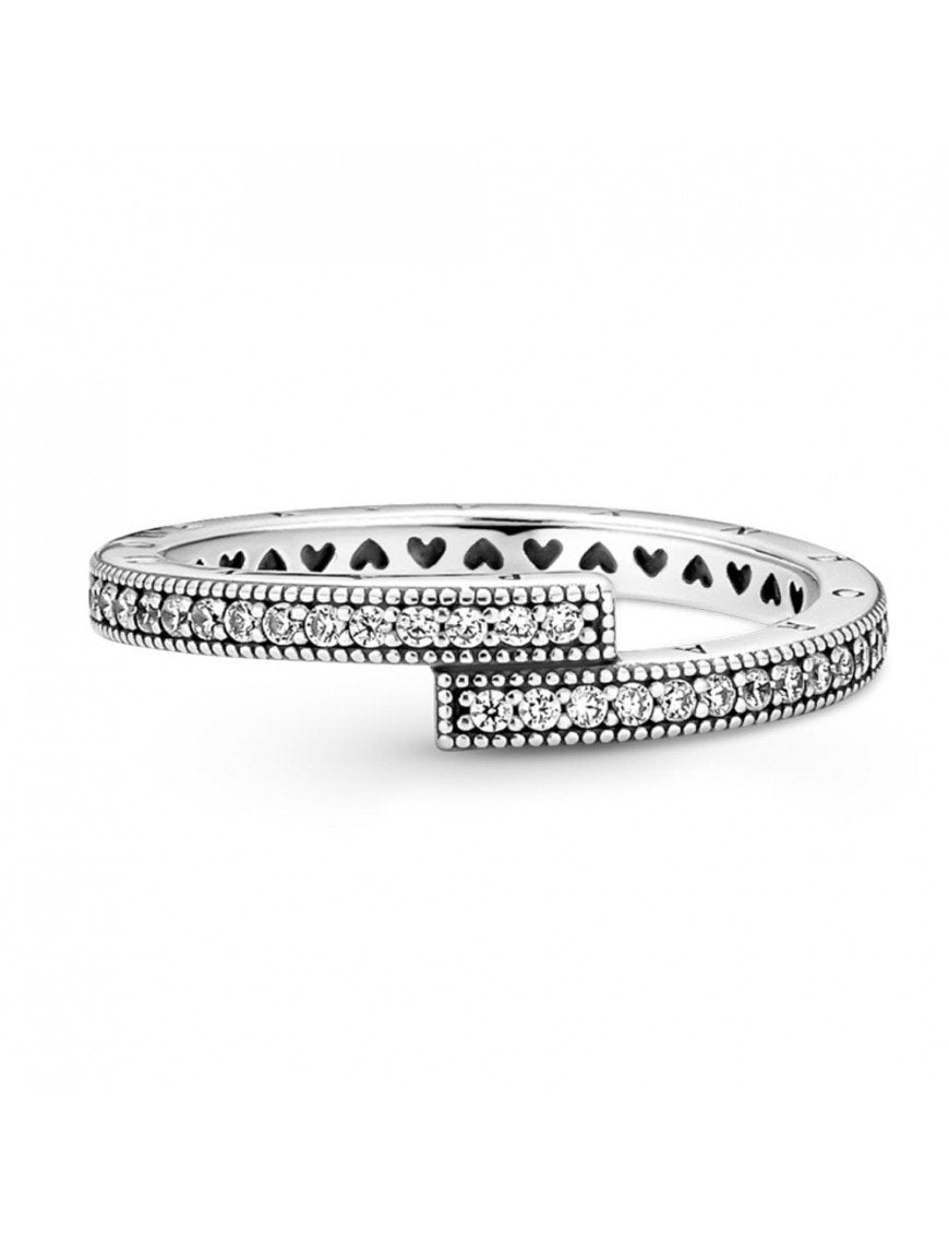 Pandora Sparkling Overlapping Ring