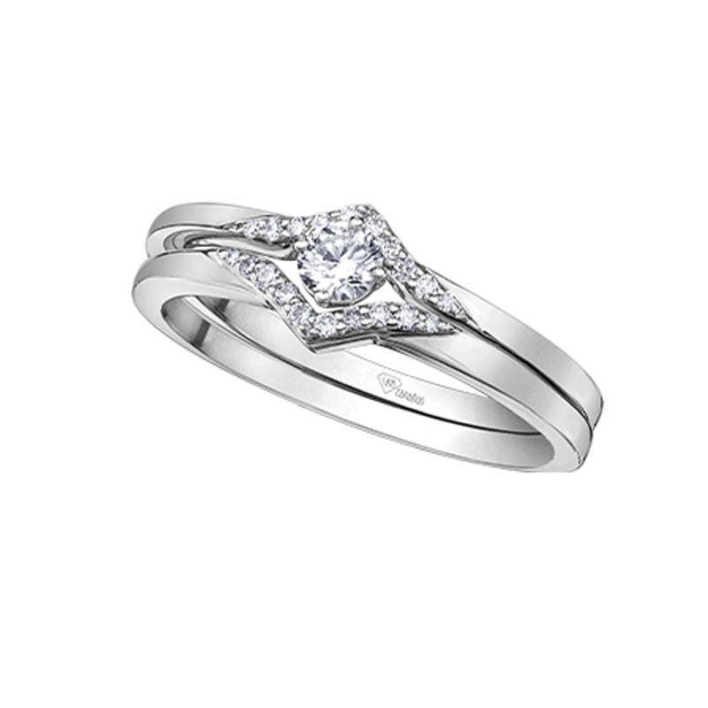 Exquisite 10K White Gold Diamond Band with 0.045TDW Diamonds