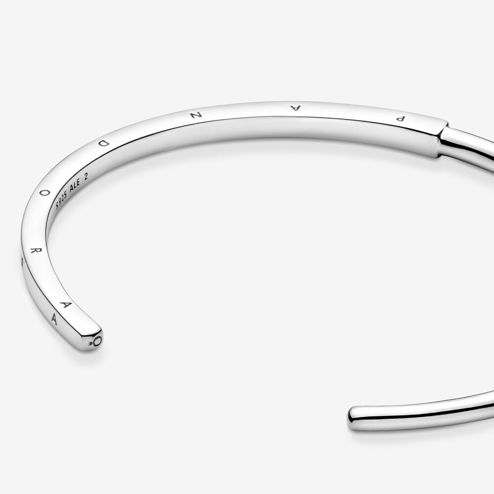 Pandora Signature I-D bangle