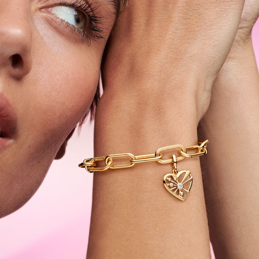 Pandora ME Heart &amp; Rays Medallion