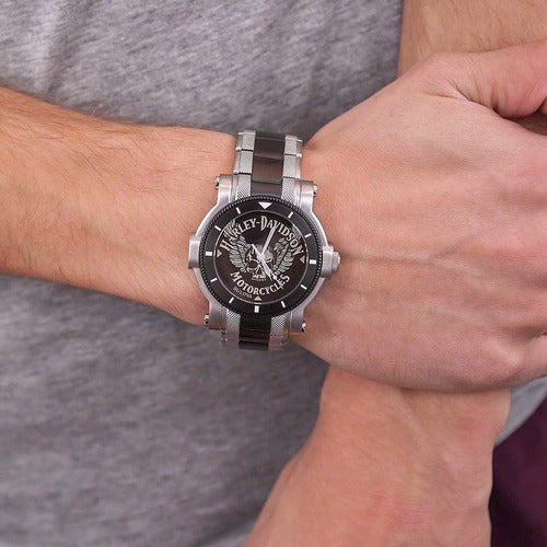 Harley Davidson Medallion Quartz Mens Watch 78A109