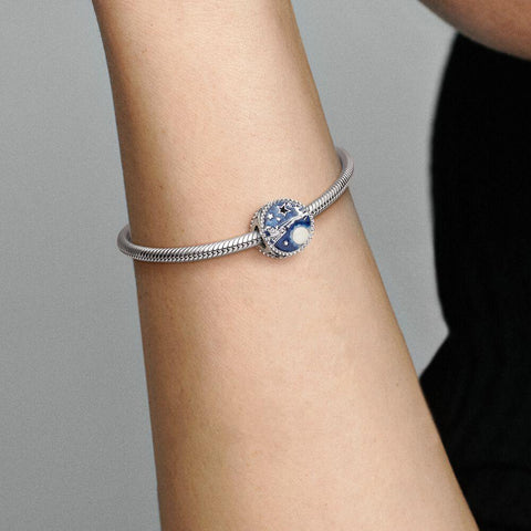 Pandora Santa & the Reindeer Charm
