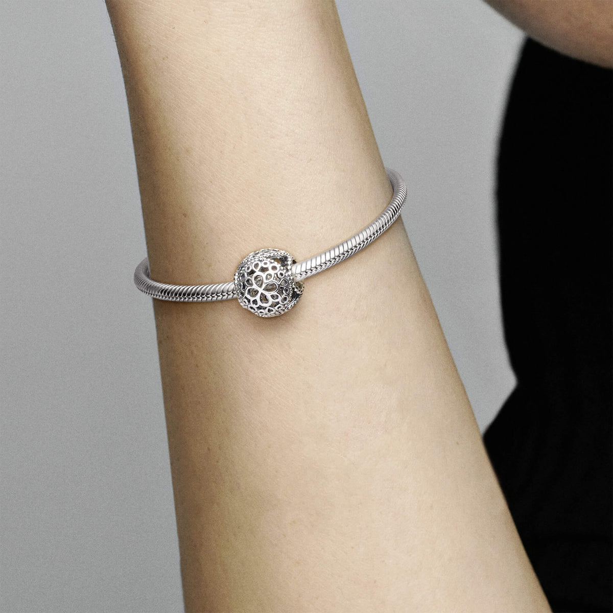 Pandora Openwork Flower Charm