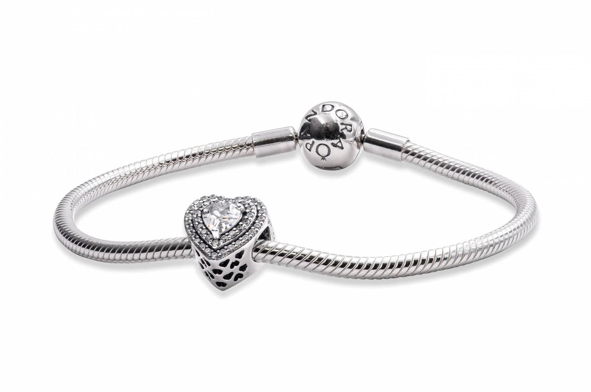 Pandora Sparkling Heartfelt Holiday Bracelet Gift Set