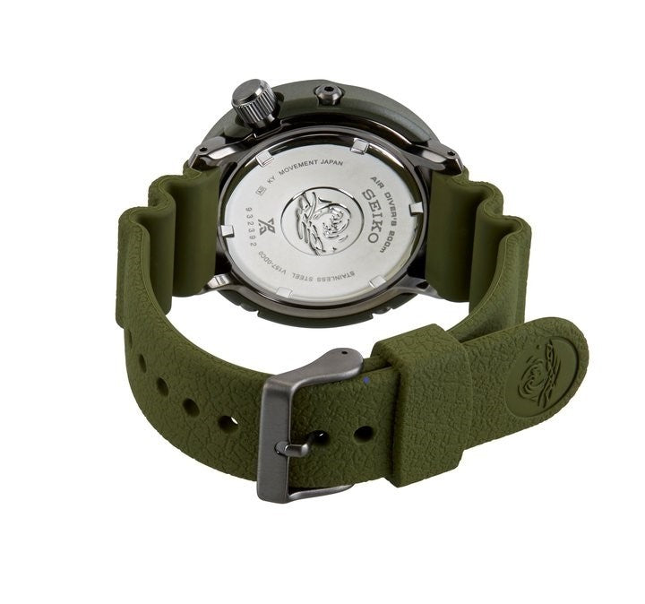 Seiko Prospex Street Sports Solar Diver&#39;s 200M Green Dial Men&#39;s Watch SNE535P1