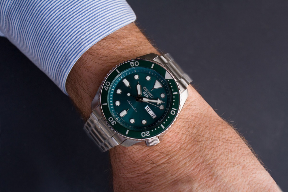 Seiko 5 2025 automatic green