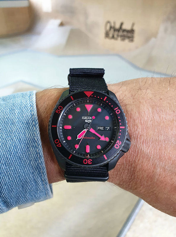 Seiko 5 Sports Automatic Black Dial Men&#39;s Watch SRPD83K1