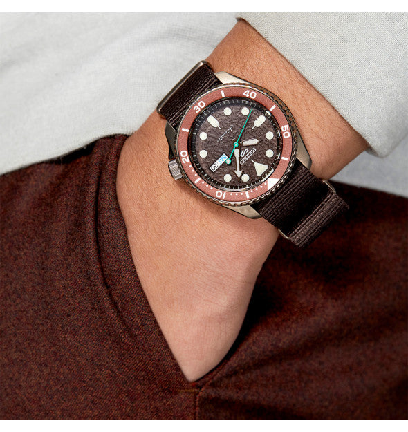 Seiko 5 Sports Automatic Brown Dial Men&#39;s Watch SRPD85K1