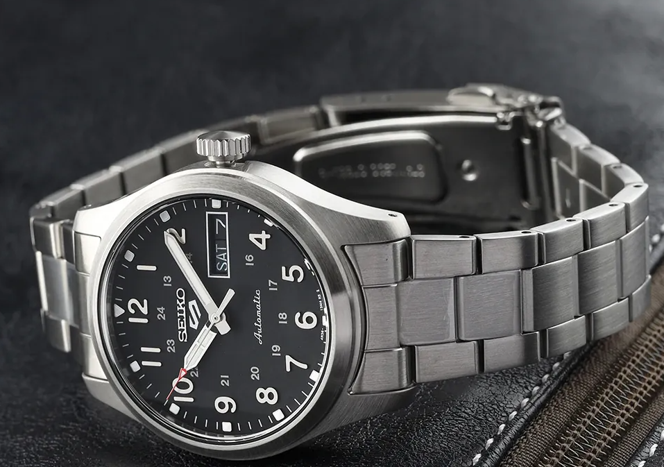 セイコー5 SEIKO5 AUTOMATIC SN2G15K1 スポーツモデル s-l400.jpg