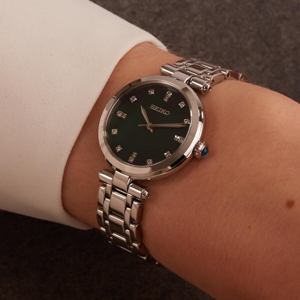 Seiko Quartz Womens Watch SRZ535