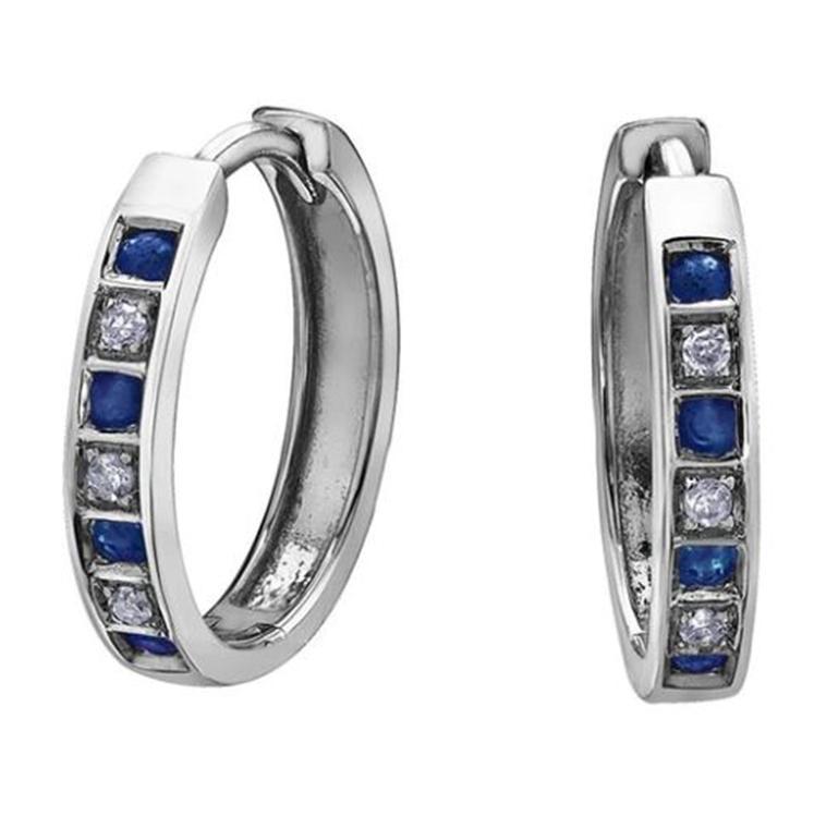 10K White Gold 0.06TDWW Diamond Earrings